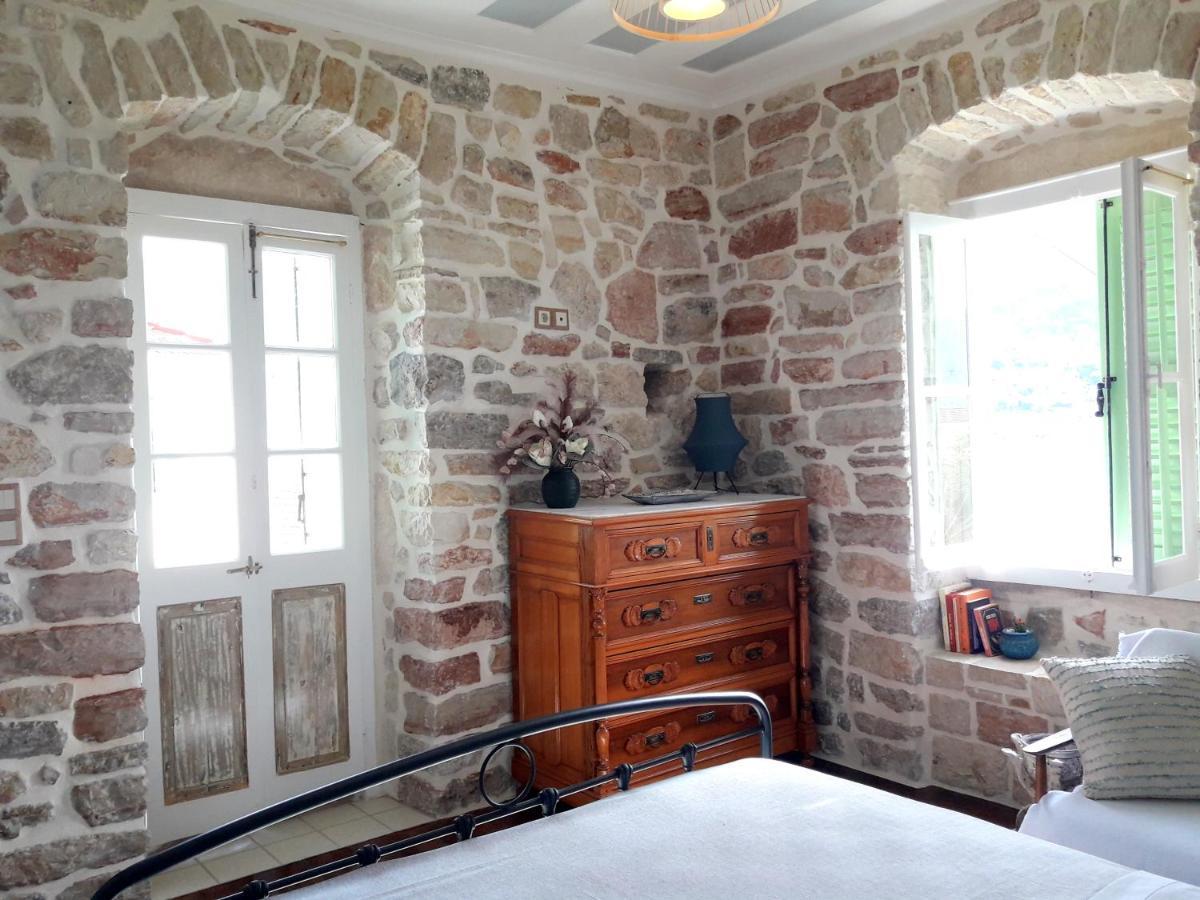 1836 Traditional House Vathy  Exterior foto
