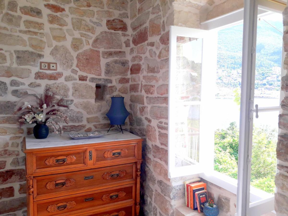 1836 Traditional House Vathy  Exterior foto